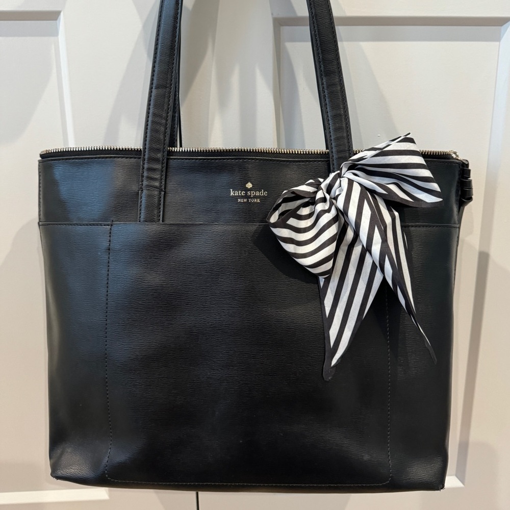 Kate Spade black tote with zipper
